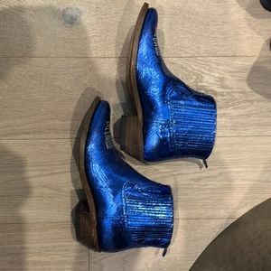 Golden Goose Crosby Crackled Metallic Leather Western Boots